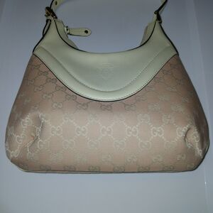 Gucci Perfect Hand Or Shoulder Bad Light Pink & White Authentic ! Yes Spring !